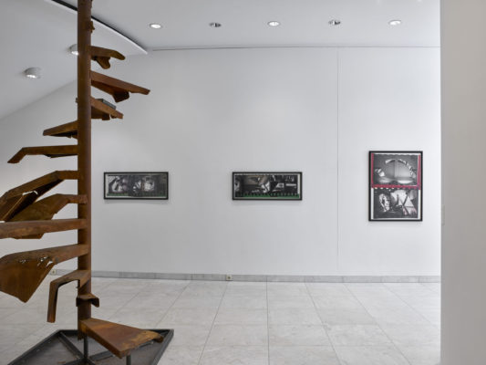 (links) Michael Stevenson, Die Treppenreste, 2005/2007. Erworben 2006; (rechts) Gordon Matta-Clark, Office Baroque, Antwerp Project, 1977, © VG Bild-Kunst, Bonn 2024. Erworben 1979 mit Förderung des Landes NRW. Foto: Achim Kukulies