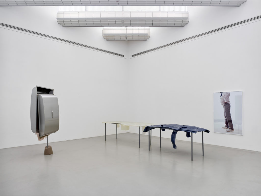 Nairy Baghramian, Formage de Tête, 2011. Erworben 2014 mit Förderung des Landes Nordrhein-Westfalen und der Hans Fries-Stiftung. Foto: Achim Kukulies