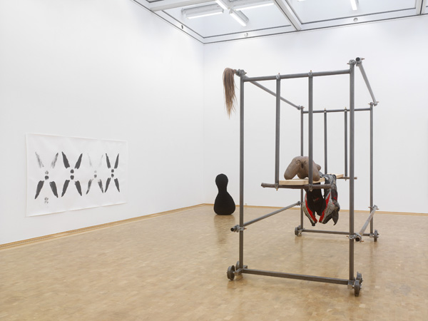 Installationsansicht, ALEXANDRA BIRCKEN, Museum Abteiberg Mönchengladbach, © VG Bild-Kunst, Bonn 2017, Foto: Achim Kukulies