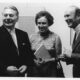 OB Wilhelm Wachtendonk, Berni Etzold und Johannes Cladders (v.l.n.r.) bei der offiziellen Übergabe der Sammlung ETZOLD am 3. Oktober 1970 Foto: Albert Weber, 1970 / Archiv Museum Abteiberg Mönchengladbach