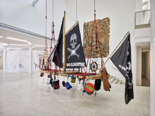 Exhibition View, Museum Abteiberg. Photo: Achim Kukulies